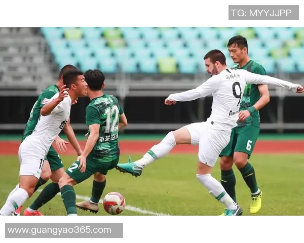 杭州绿城足球俱乐部奋力拼搏展现青春风采助力中国足球崛起之路 杭州绿城足球俱乐部奋力拼搏展现青春风采助力中国足球崛起之路